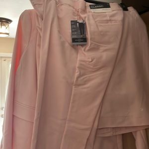 Women’s pink suit. 3 pieces. Brand new